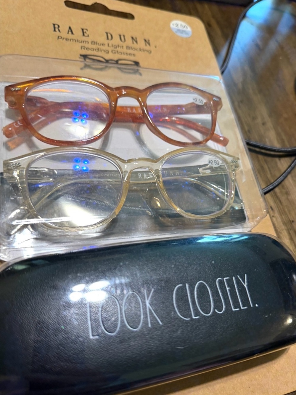 NWT Rae Dunn Premium Blue Light Blocking Reading Eyeglasses READERS 2 pair&case